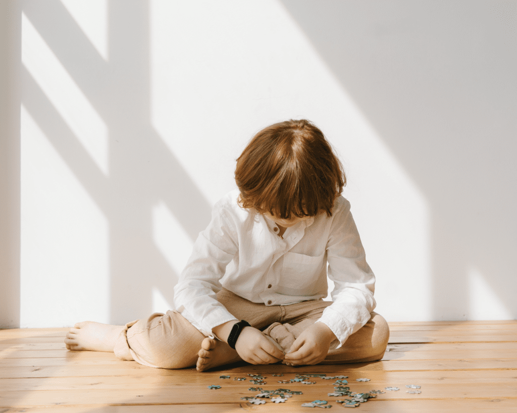 Conmemoración Día de la Concientización sobre el Autismo 2 de abril. Se estima que 1 de cada 100 niños se encuentran en el espectro autista,