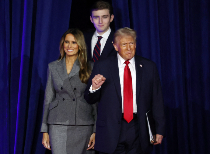 Cuánto mide Barron Trump