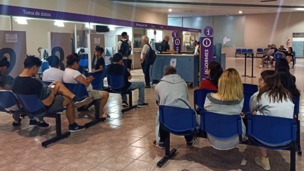 Reclamos en CDR del Hipermercado Libertad