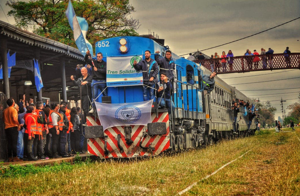 tren solidario