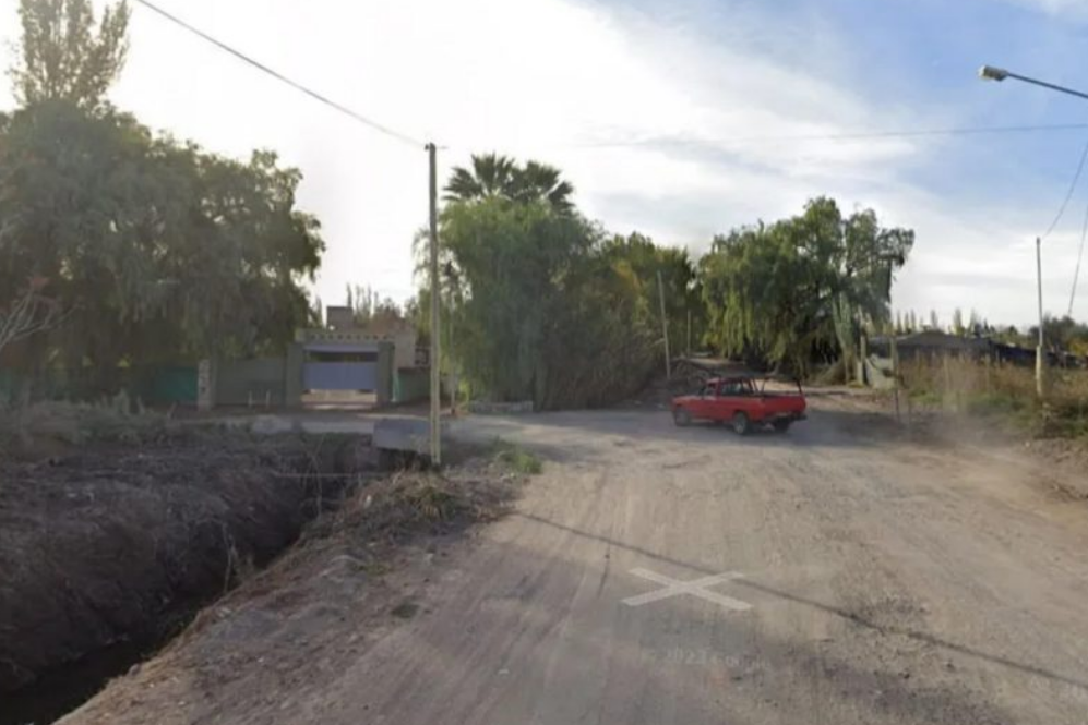 Derrapó con la moto y murió