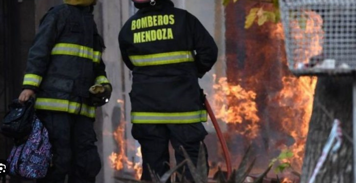 Falleció un hombre al incendiarse su casa