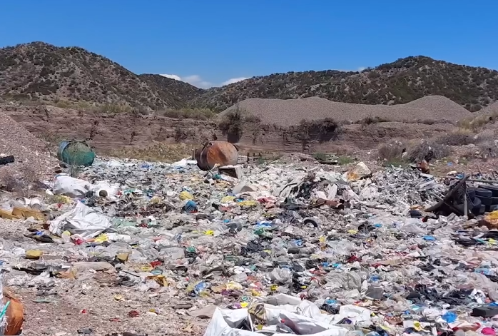 basural clandestino en Mendoza
