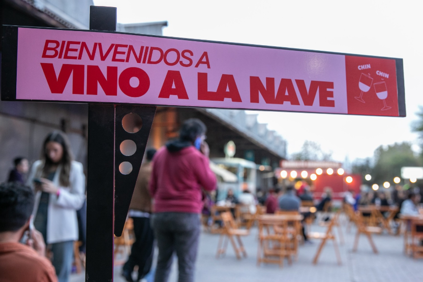 Vino a la Nave en el Parque Central