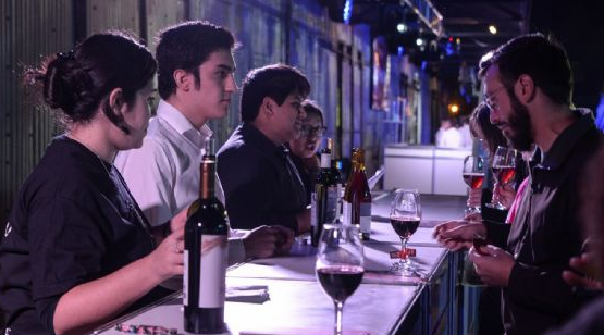 Vino a la Nave en el Parque Central